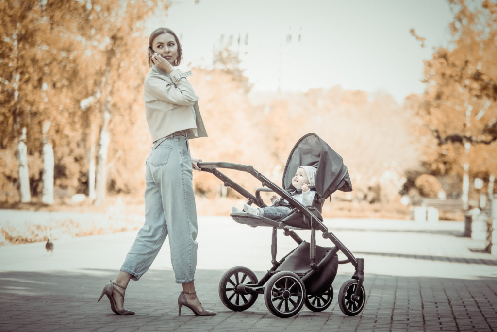Выбираем лучшую детскую прогулочную коляску: топ-10 вариантов на любой бюджет