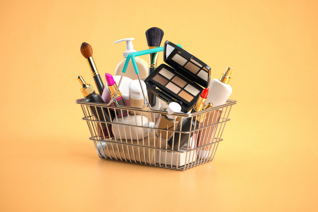 Недорогая декоративная косметика: чем заменить Max Factor и L’oreal