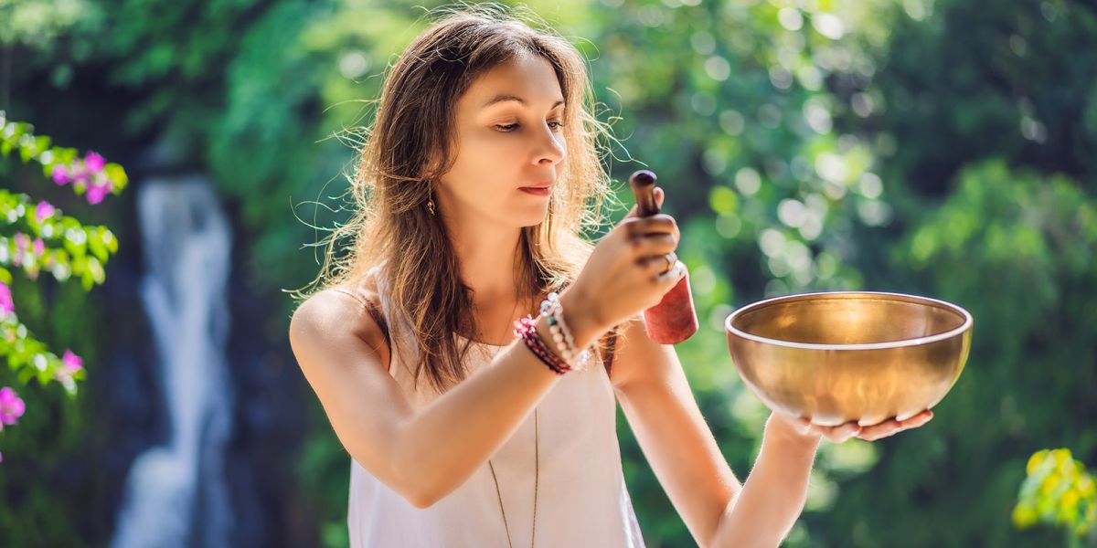 Звуковая йога для души: как выбрать поющую чашу