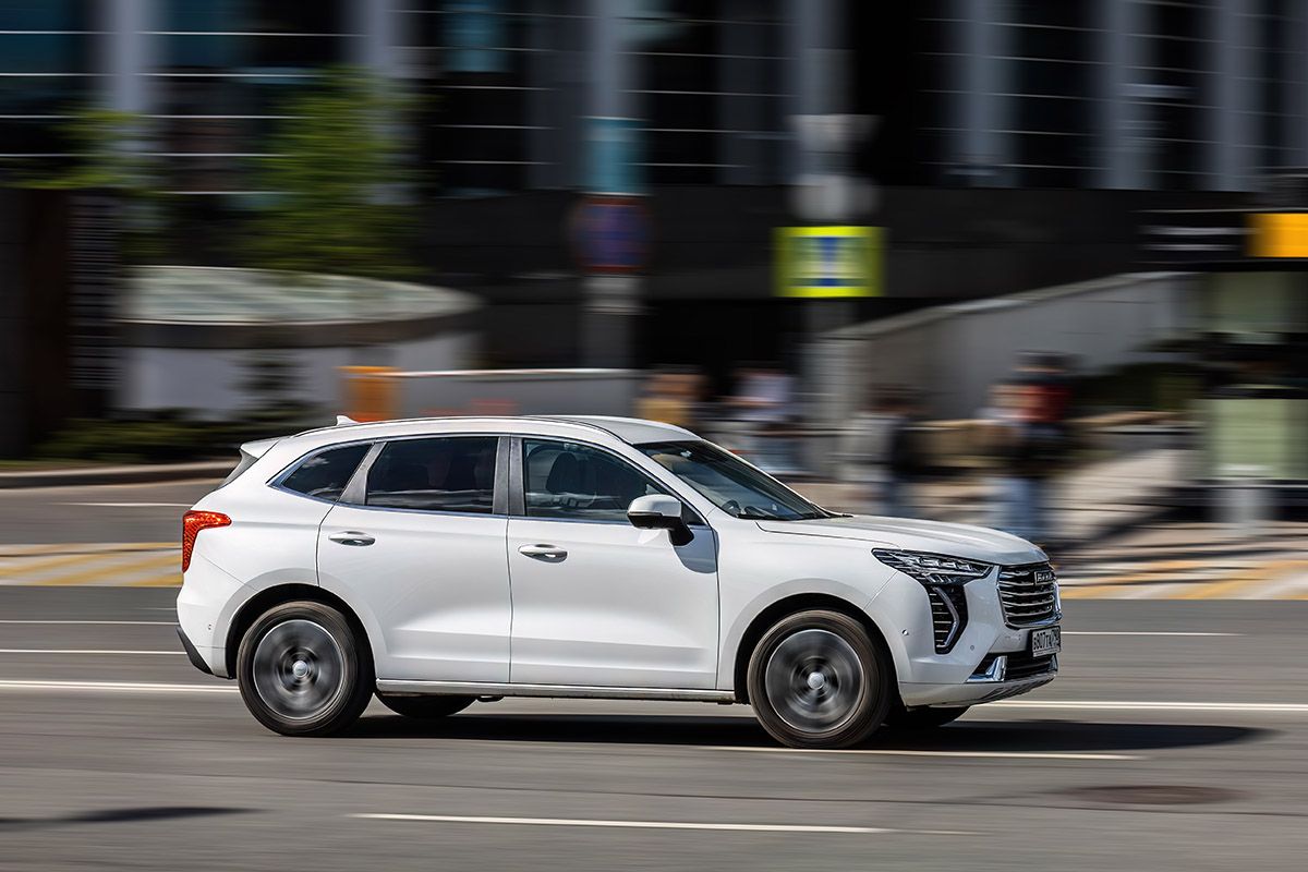 китайский кроссовер Haval Jolion