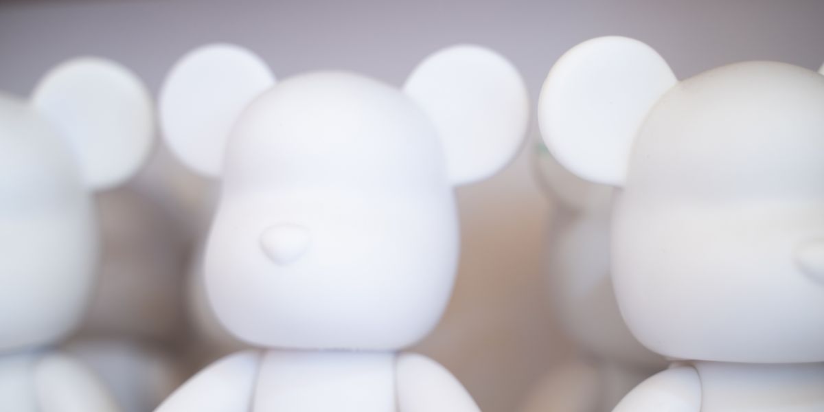 Bearbrick: как пластиковые мишки стали предметом искусства