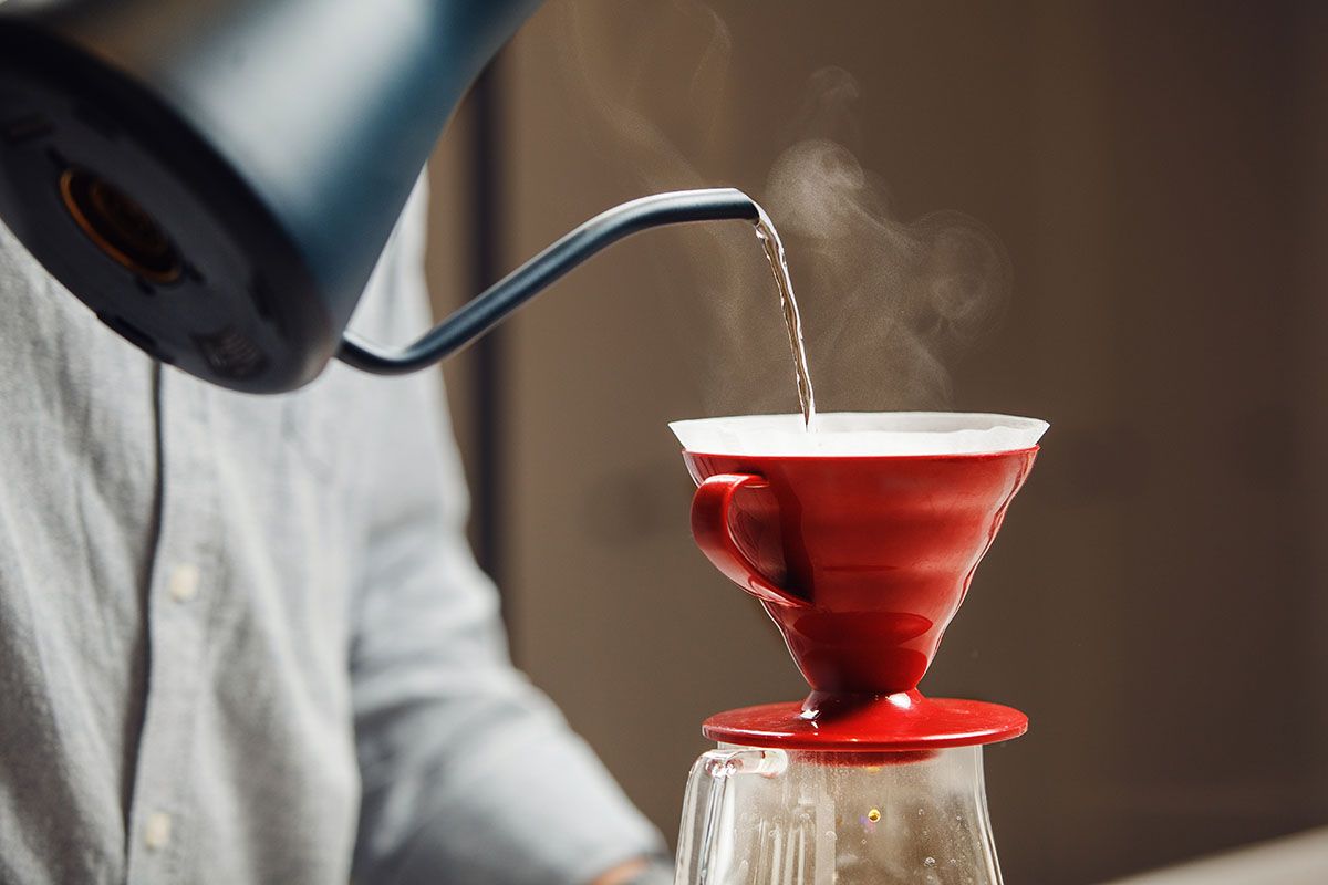 что подарить коллеге на новый год