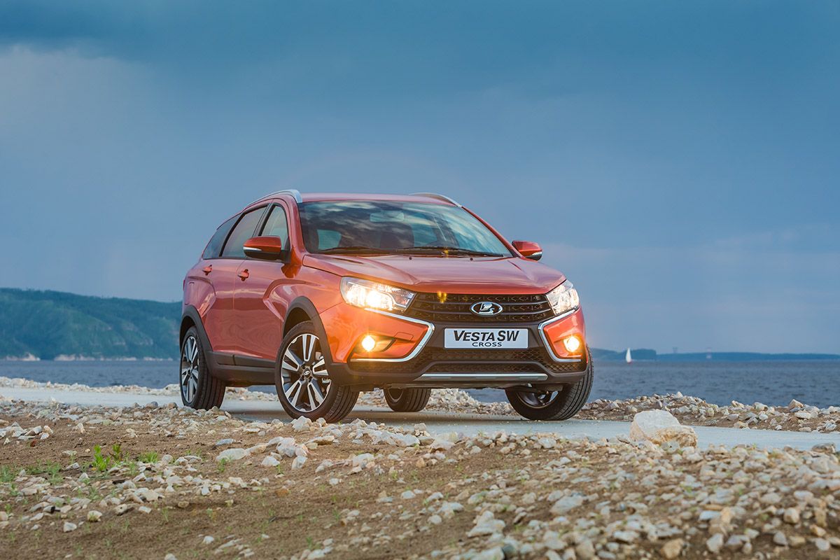 автомобиль LADA Vesta SW Cross