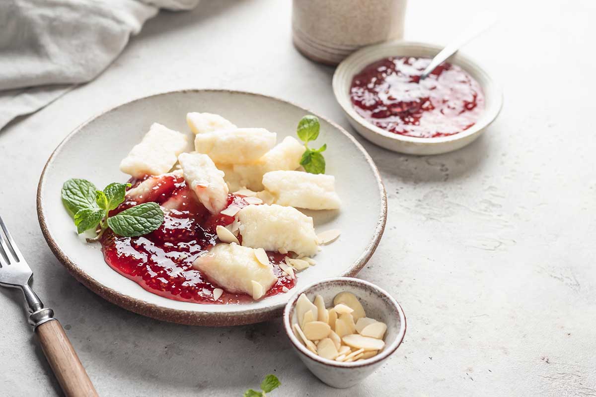 чем накормить ребенка утром