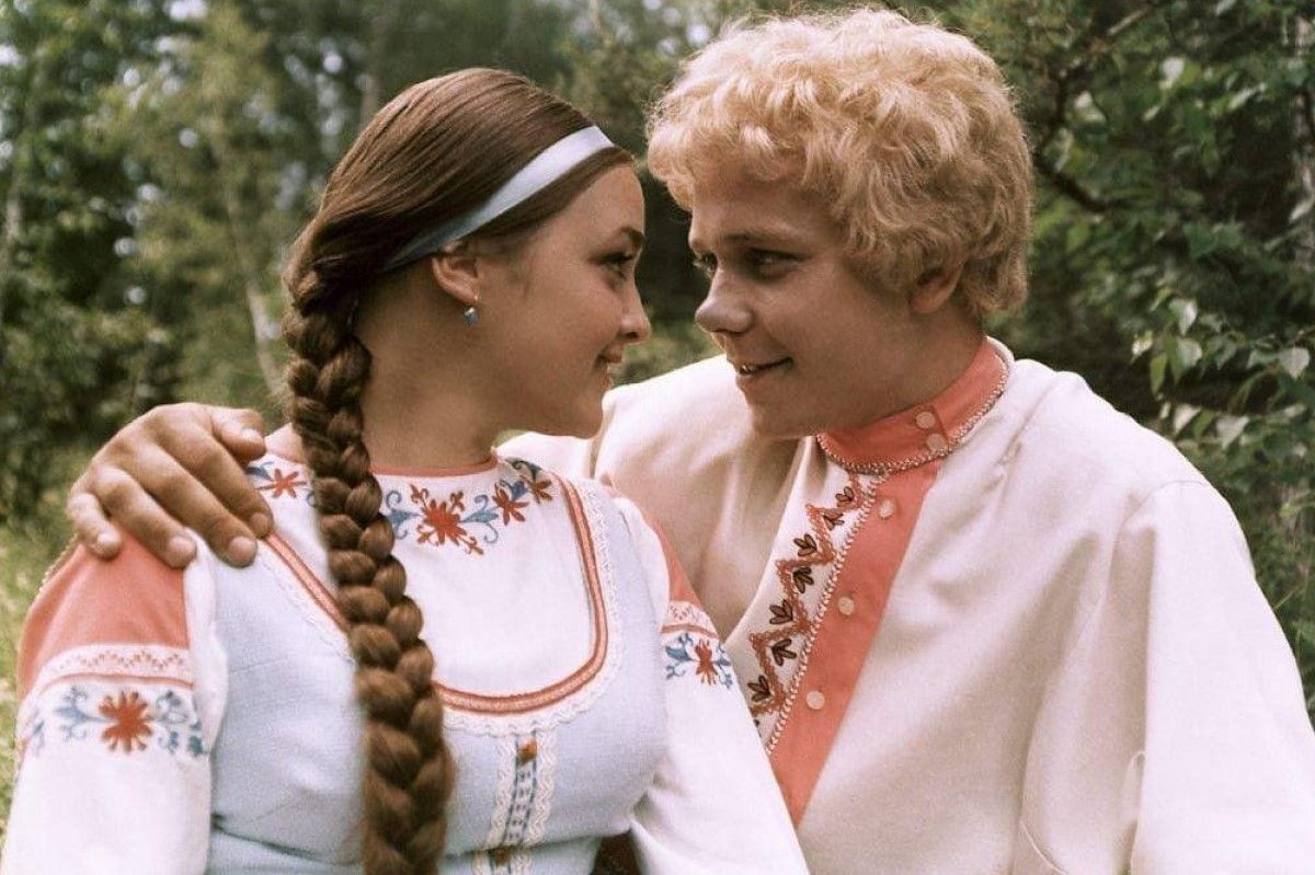 Варвара краса — длинная коса, режиссер Александр Роу