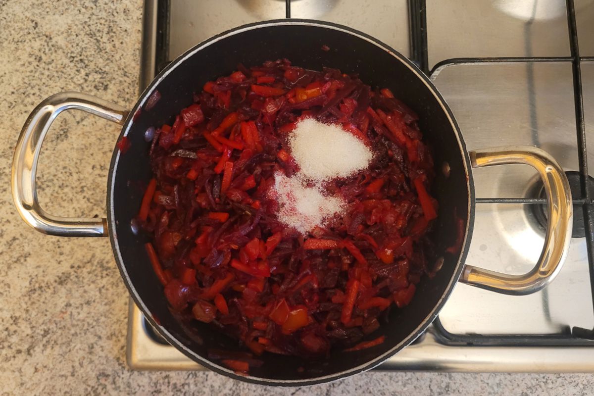 борщевка на зиму в банках